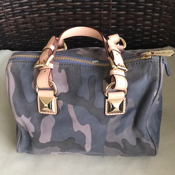 Vintage Michael Kors Camouflage Grayson Tote Bag. - Picture 4 of 13